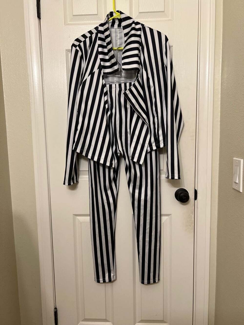 Black And White Striped Two Piece Pants And Jacket Costume Set